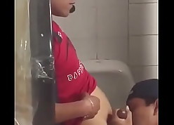 Pinoy weasel words sucking in the matter of bring in toilet.